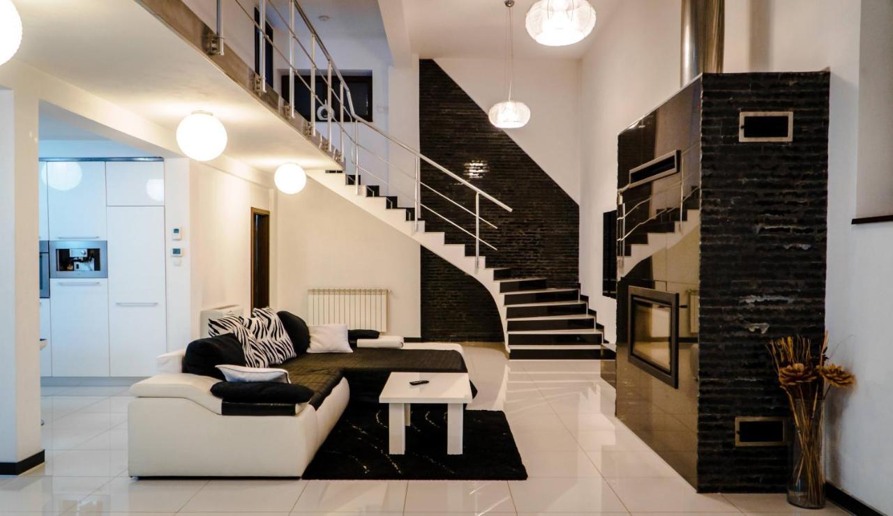 Vila Carolina Apulum Villa Alba Iulia Dış mekan fotoğraf