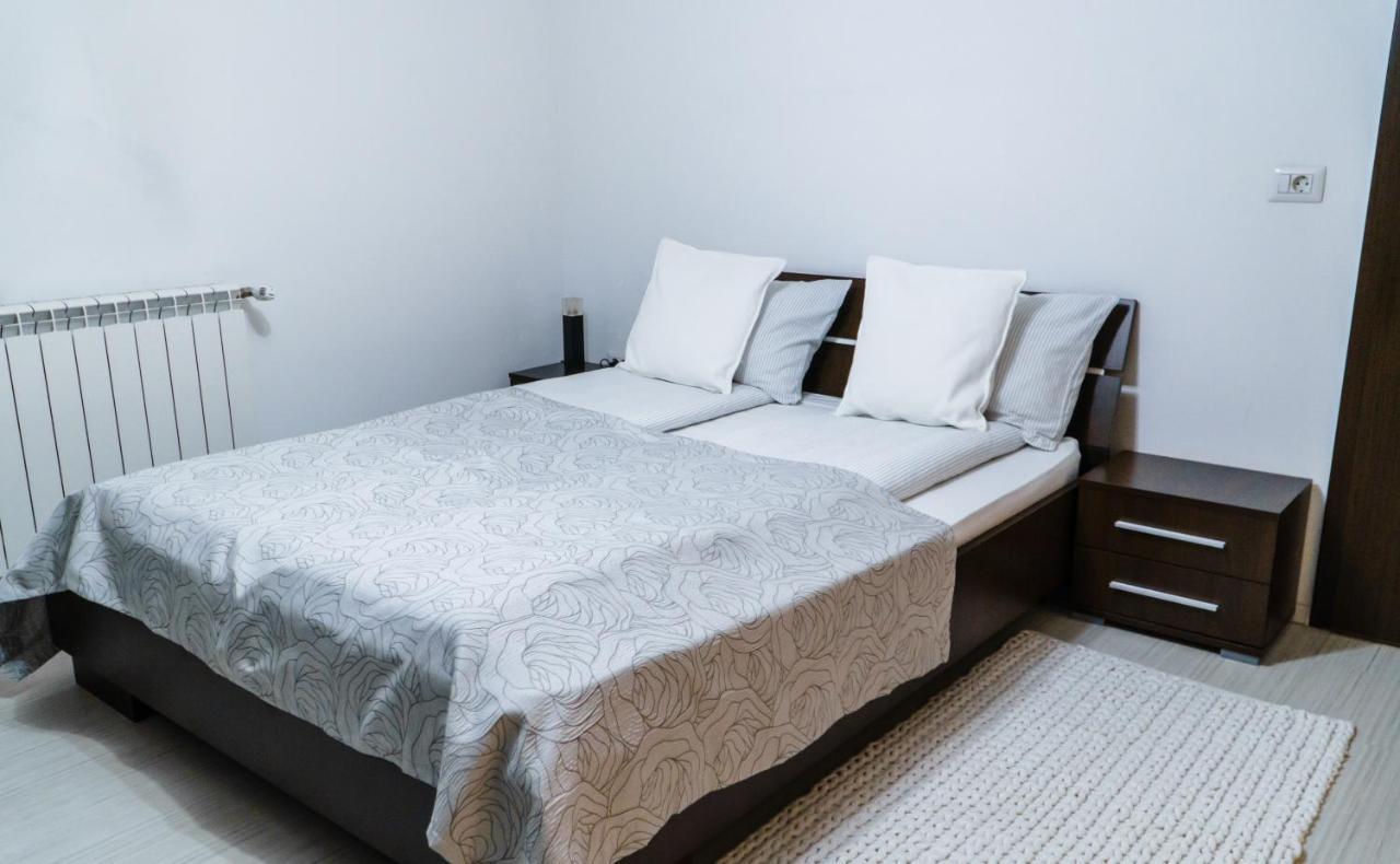 Vila Carolina Apulum Villa Alba Iulia Dış mekan fotoğraf
