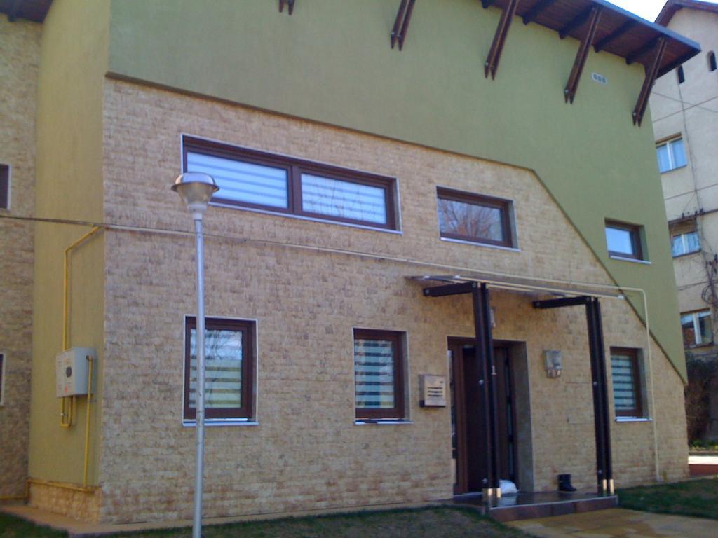 Vila Carolina Apulum Villa Alba Iulia Dış mekan fotoğraf